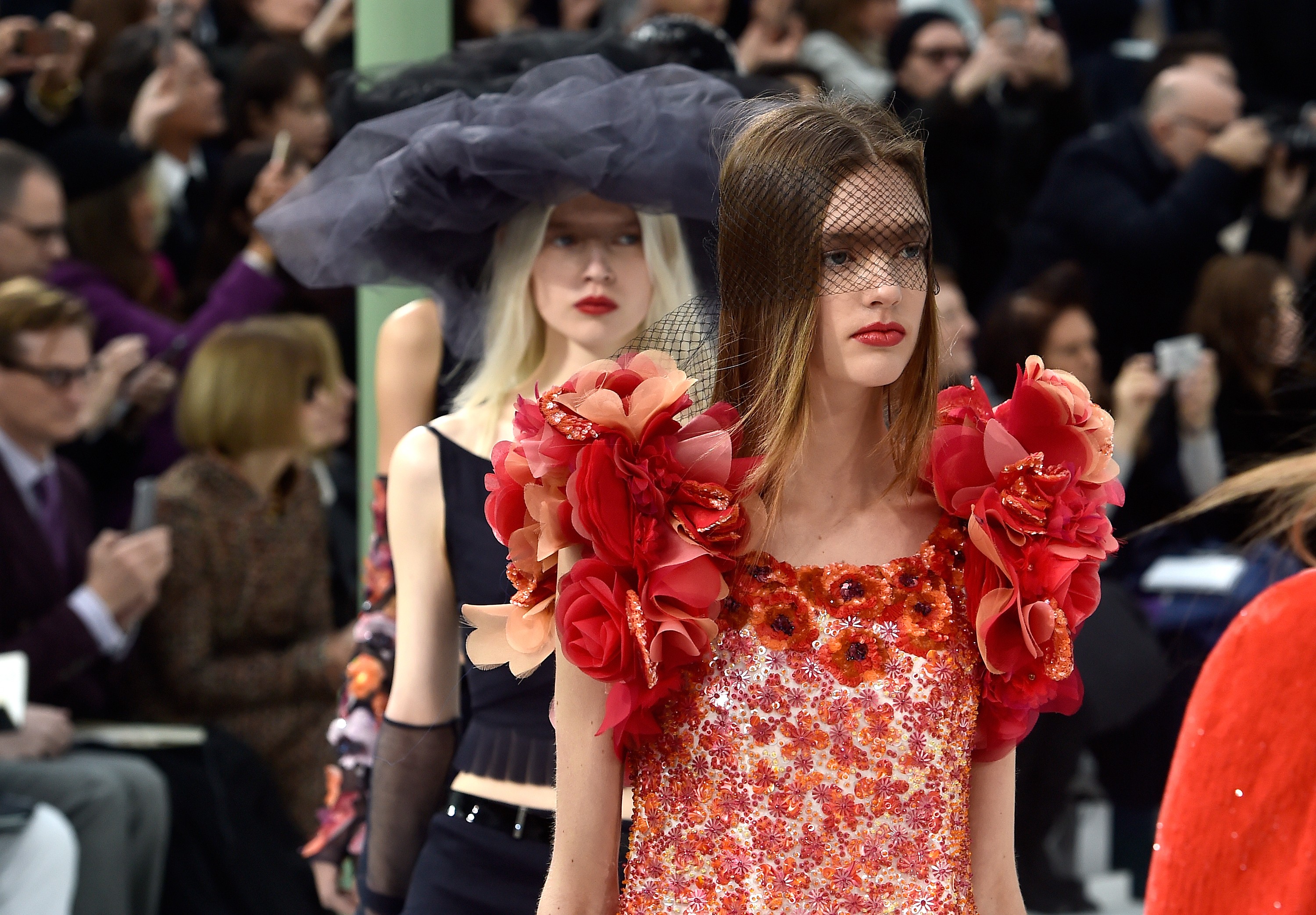 Sam McKnight para Chanel Couture (Foto: Getty Images)