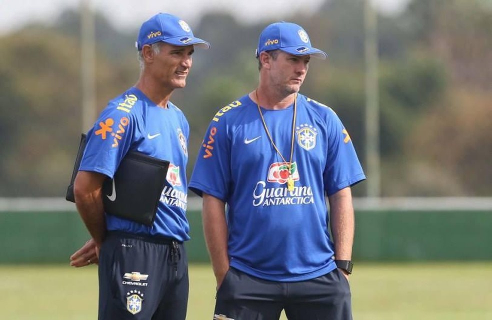 Amadeu e Odair na seleção sub-17 — Foto: CBF