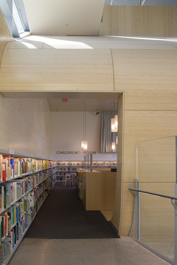 Biblioteca inaugurada na beira de rio em Nova York é um novo espaço para a comunidade (Foto: Paul Warchol)