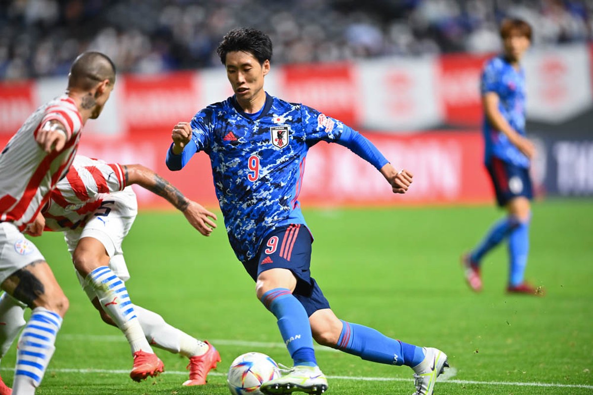 Com escalação alternativa, Japão goleia Paraguai em Sapporo | Futebol no Japão