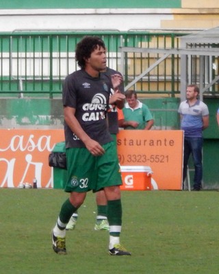 Meia Camilo Chapecoense (Foto: Laion Espíndula)