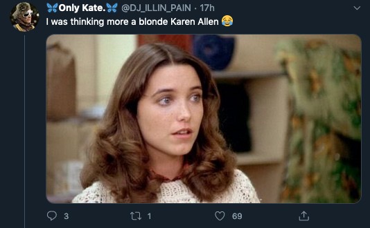 Uma pessoa comparando a versão feminina de Luke Skywalker à atriz Karen Allen (Foto: Twitter)