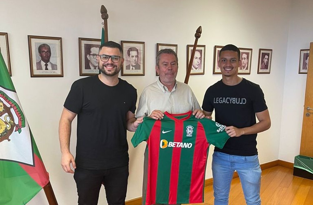 Ricardinho sai do Grêmio em busca de sequência no Marítimo: Disposto a evoluir