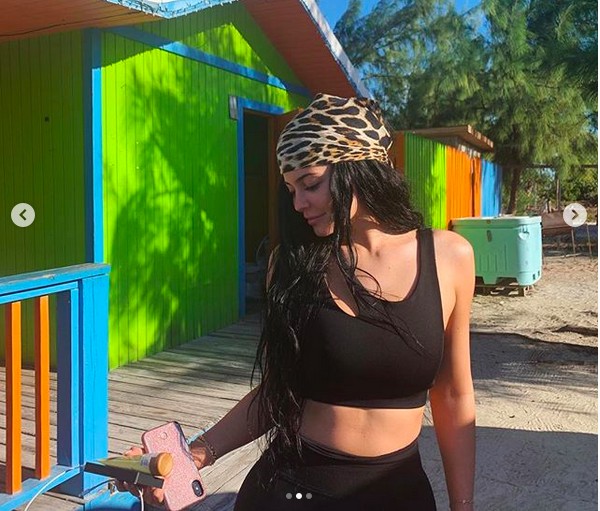 A socialite Kylie Jenner nas Ilhas Turcas e Caicos, no Caribe (Foto: Instagram)