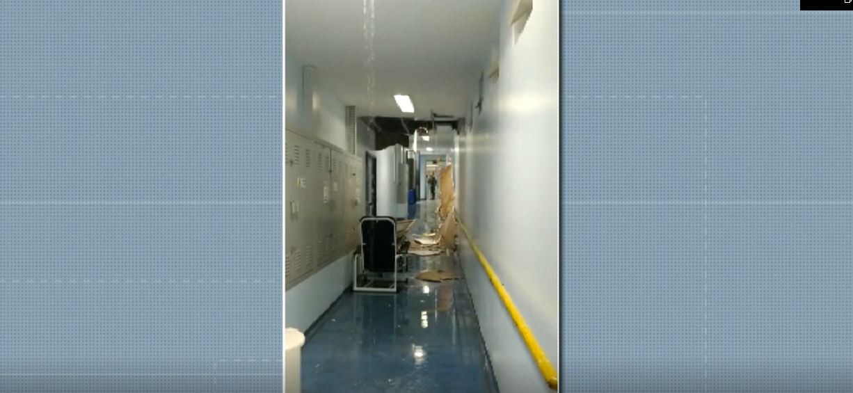 Vazamento deixa corredores do Hospital Mário Gatti alagados em Campinas; VÍDEO