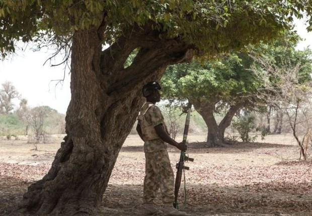 Militares enfrentam dificuldades para garantir segurança de Borno, Estado nigeriano com pouco menos da metade do tamanho do Ceará (Foto: AFP via BBC News)