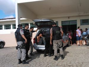 Policia fez operação contra a criminalidade em Joaquim Gomes (Foto: Cortesia/Jg40graus)
