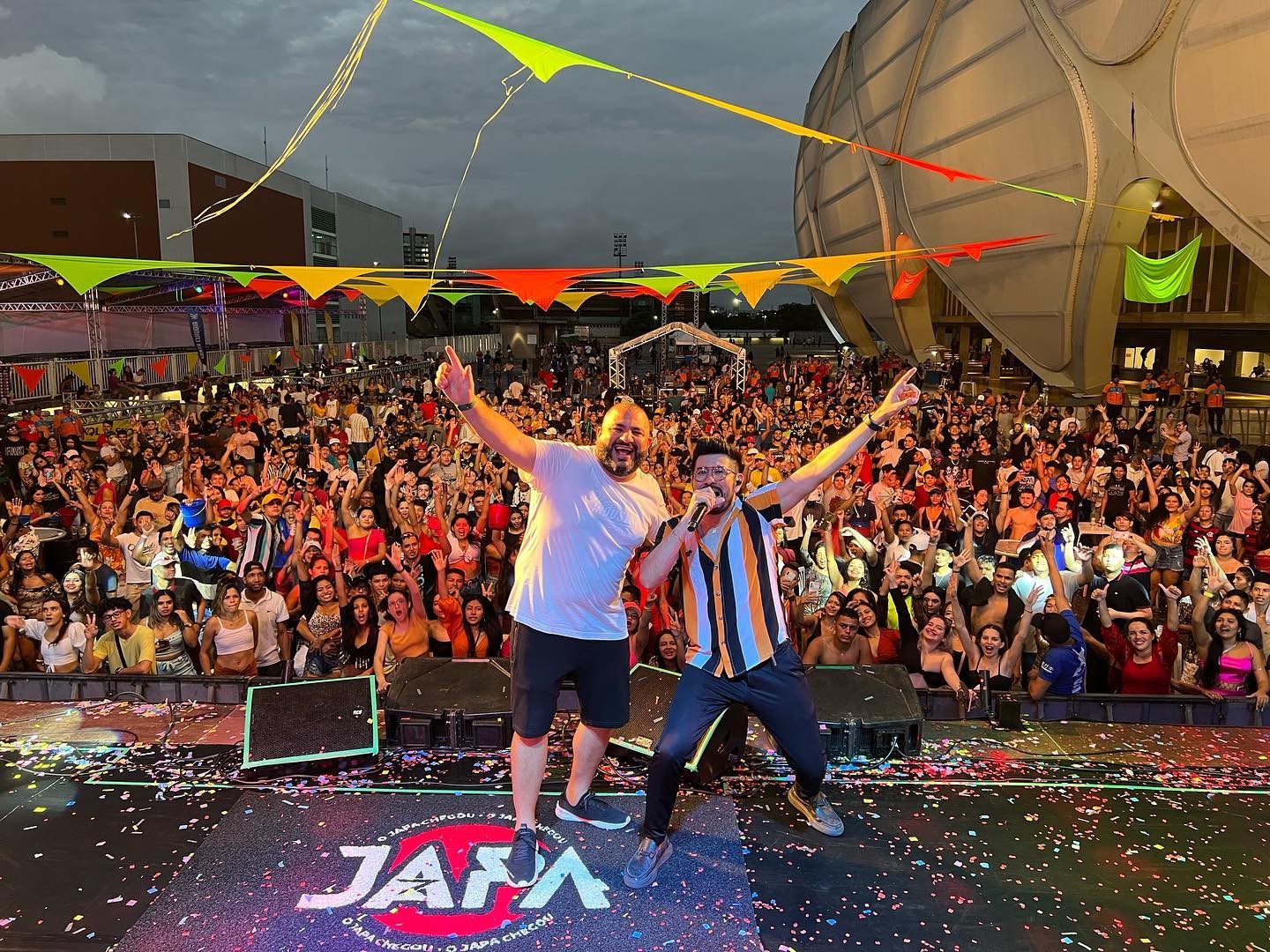 Mega show em Manaus celebra 30 anos de carreira do Dj Evandro Jr