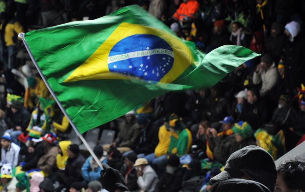 Chamada Carrossel Bandeiras nos Estádios (Foto: AFP)
