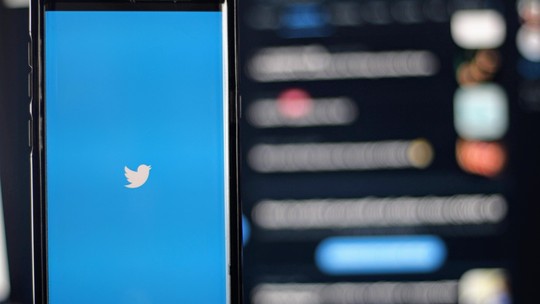 Twitter agora responde todos os e-mails de imprensa com um único emoji - de cocô