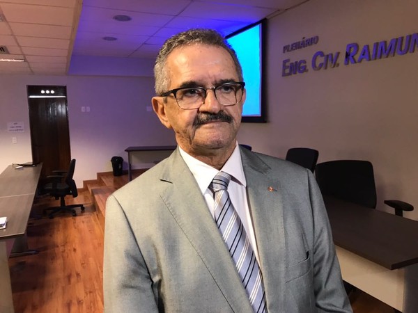 Valberto Lira, presidente da Comissão Nacional de Prevenção e Combate à violência nos estádios, pede a suspensão do futebol no país — Foto: Lucas Barros / GloboEsporte.com