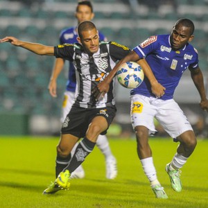 Bem como visitante, Cruzeiro luta contra tabu de 8 anos para sair do Z-4