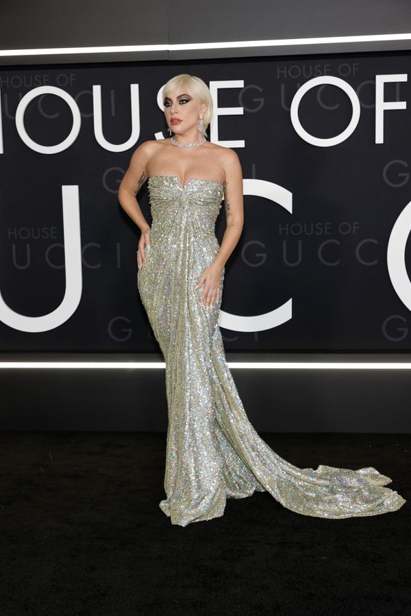 LOS ANGELES, CALIFORNIA - NOVEMBER 18: Lady Gaga attends the Los Angeles Premiere Of MGM's "House Of Gucci" at Academy Museum of Motion Pictures on November 18, 2021 in Los Angeles, California. (Photo by Amy Sussman/Getty Images) (Foto: Getty Images)