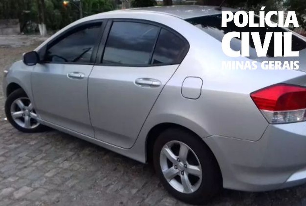 Honda City foi apreendido — Foto: Polícia Civil/Divulgação