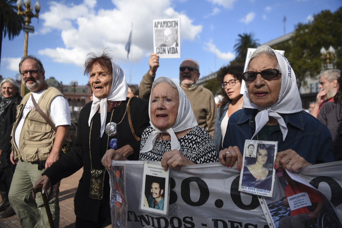 Mães da Praça de Maio completam 40 anos de luta pela memória e pela vida Mundo G1