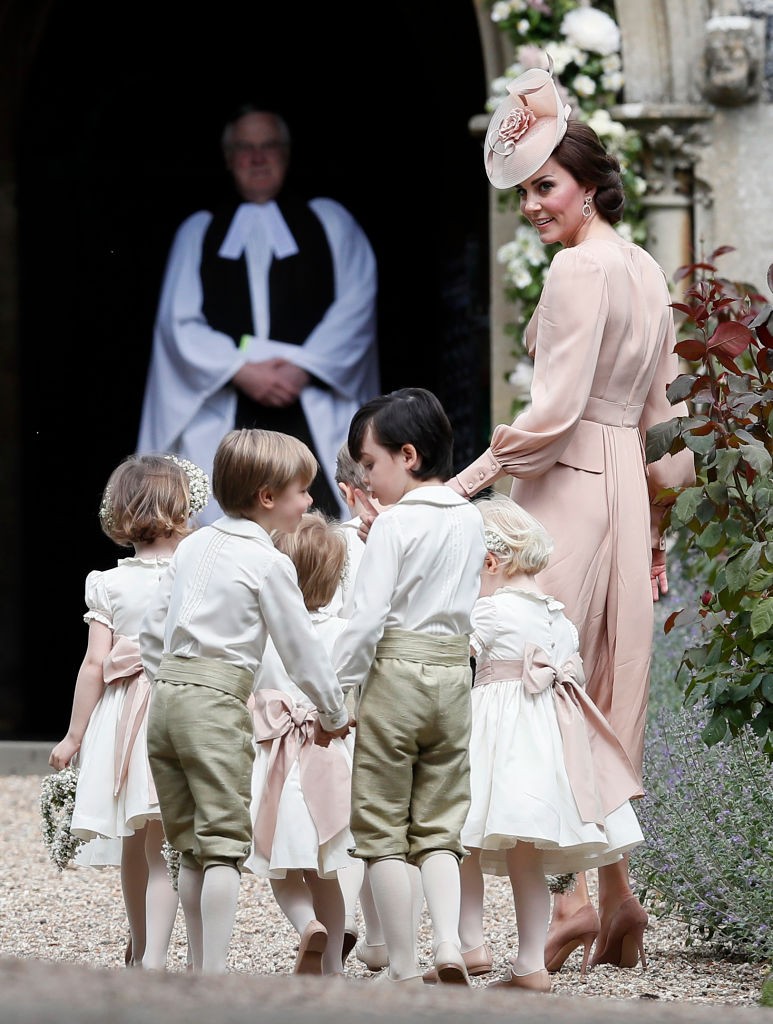 Kate Middleton e o cortejo  (Foto: Getty Images)