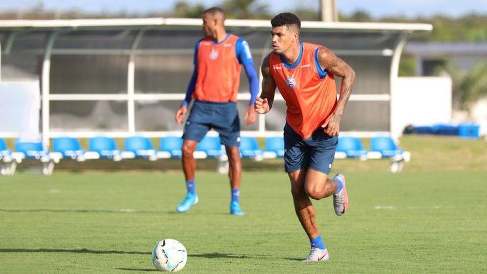 Juninho em treino do Bahia desta quinta-feira — Foto: Felipe Oliveira/EC Bahia