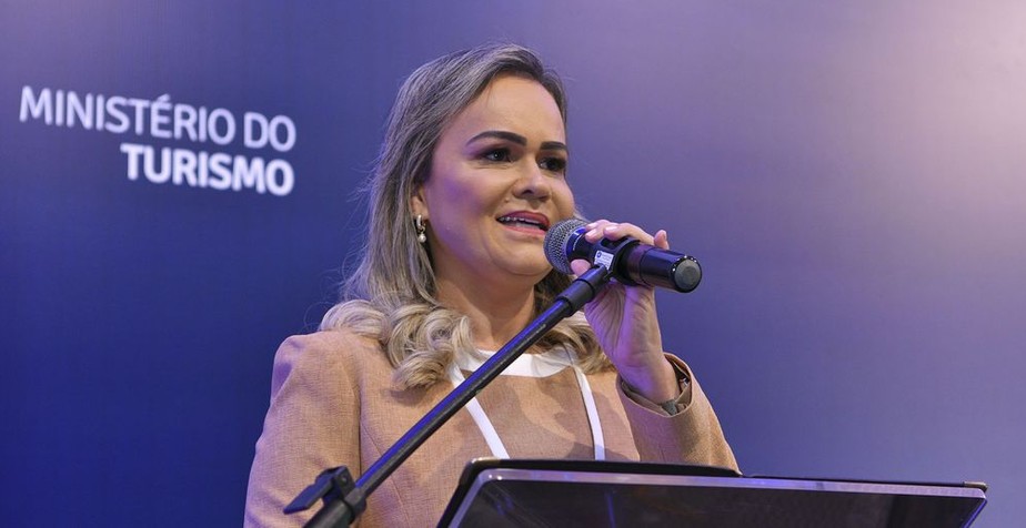 Daniela Carneiro toma posse no Ministério do Turismo