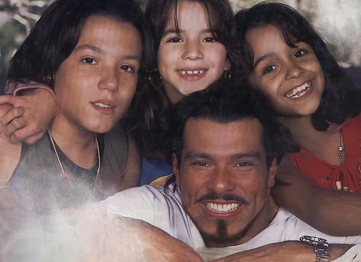 Maurício Mattar e os filhos, Luan, Petra e Rayra (Foto: Reprodução / Instagram)