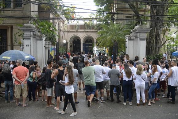 Refugiados Ganham Bolsas Para Cursar Universidade No Brasil - Época ...