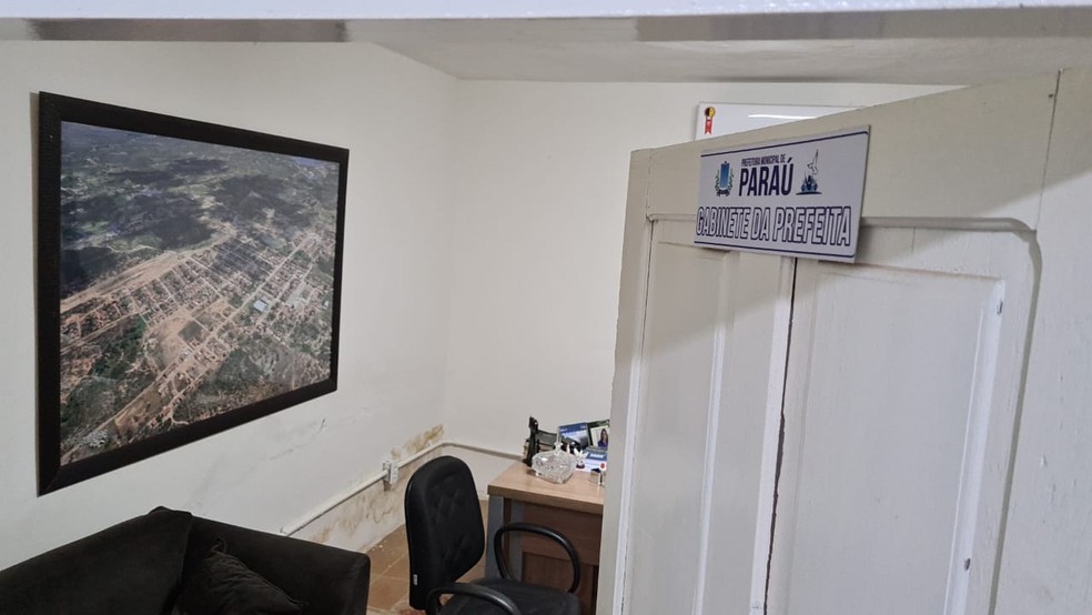 Operação cumpriu mandados na prefeitura de Paraú, no Oeste potiguar — Foto: Divulgação