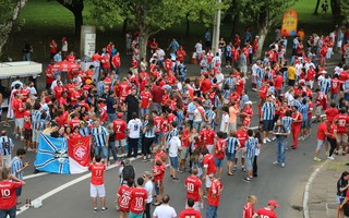 Inter é confirmado sem surpresas e Grêmio tem Lincoln e Mamute no time