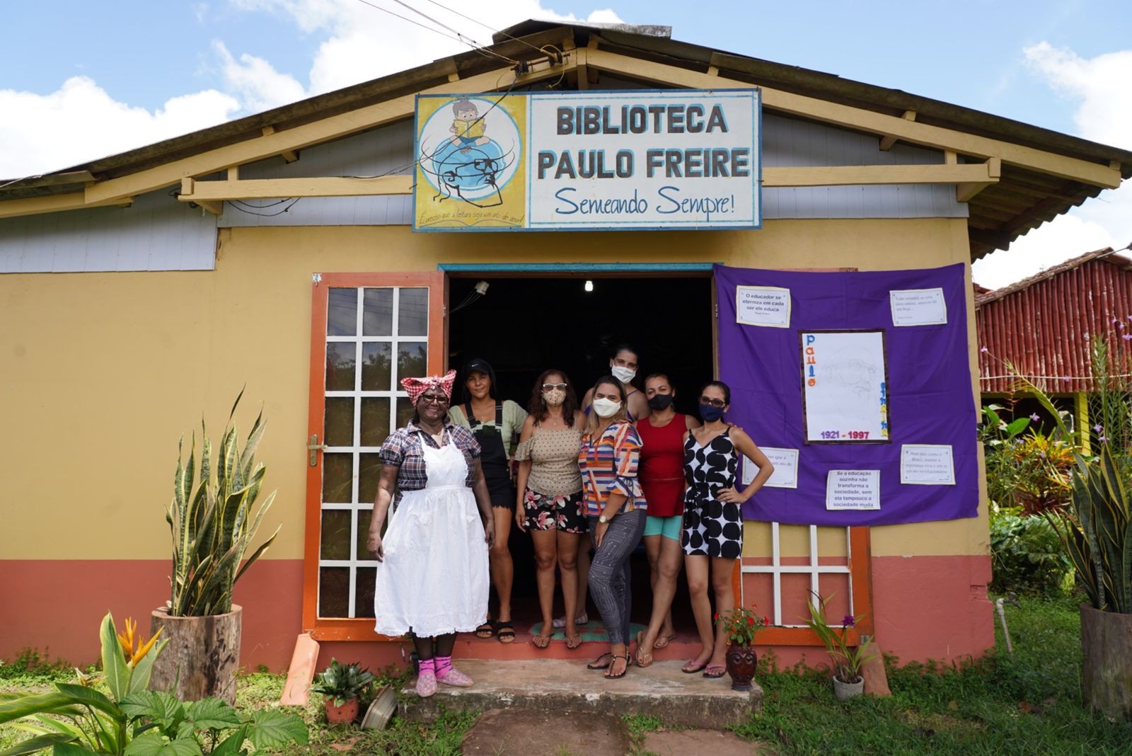Documentário mostra dia a dia em bibliotecas comunitárias de Presidente Figueiredo (AM)