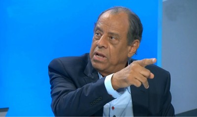 Carlos Alberto Torres Troca de Passes (Foto: Reprodução SporTV)