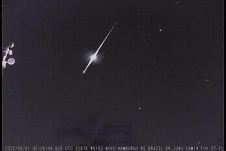 Observatório registra explosão de meteoro na região de Caxias do Sul; VÍDEO