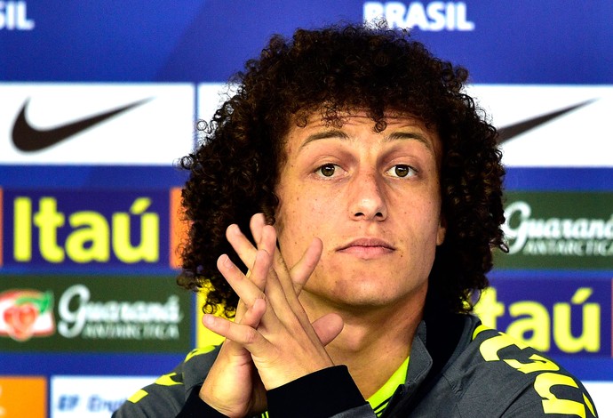 [COPA 2014]David Luiz fala de carisma e cabelo: Não gosto de foto com cara normal