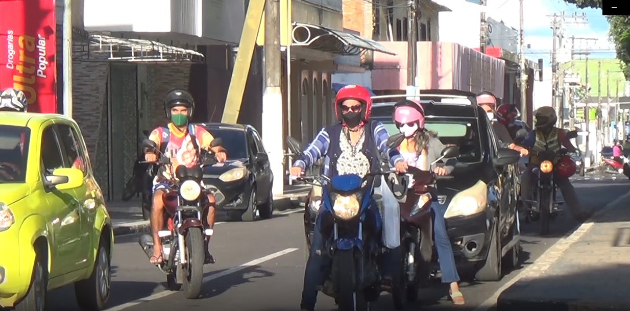 Mototaxistas de Parintins, no AM, podem pedir crédito de até R$ 5 mil da Afeam para fazer manutenção