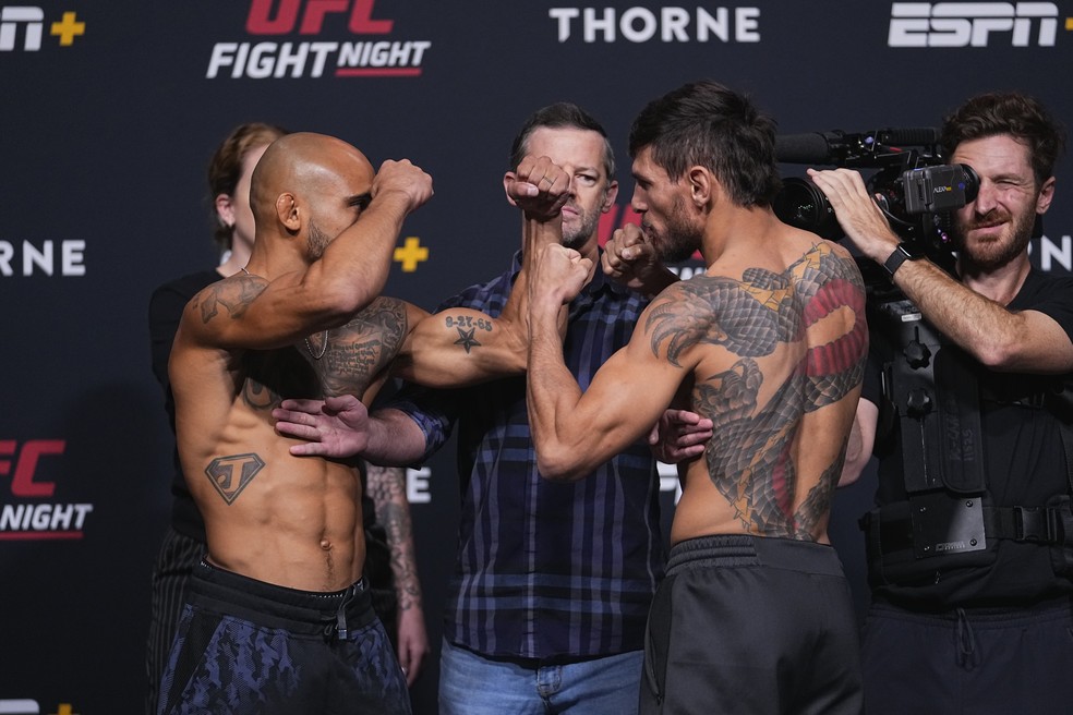 Miles Johns x Anderson Berinja encarada UFC — Foto: Jeff Bottari/Zuffa LLC