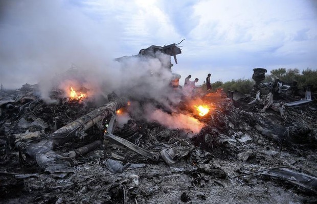 Destroços do avião da Malaysia Airlines que caiu na Ucrânia (Foto: Agência EFE)