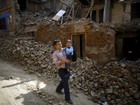Doadores prometem US$ 3 bi para reconstruir o Nepal após terremoto