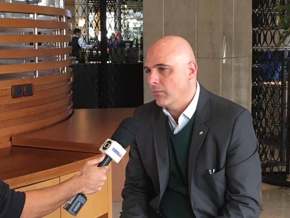 Polêmica com Cruzeiro faz presidente do Palmeiras pedir união entre clubes brasileiros