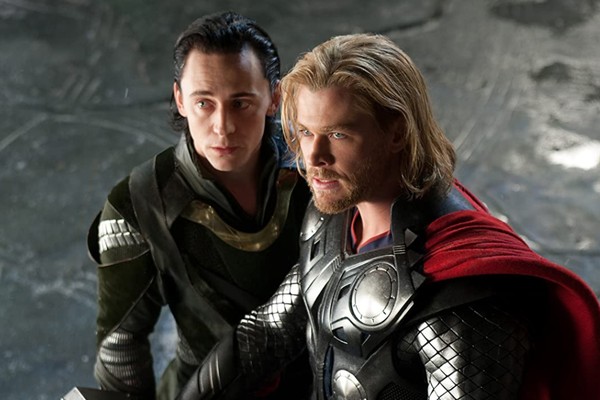 Rivalidade com irmão valeu a Chris Hemsworth papel em 'Thor', revela o ator