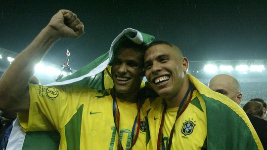 Penta do Brasil, que completa 20 anos, foi marco de mudanças para o futebol nacional; o que esperar para o futuro