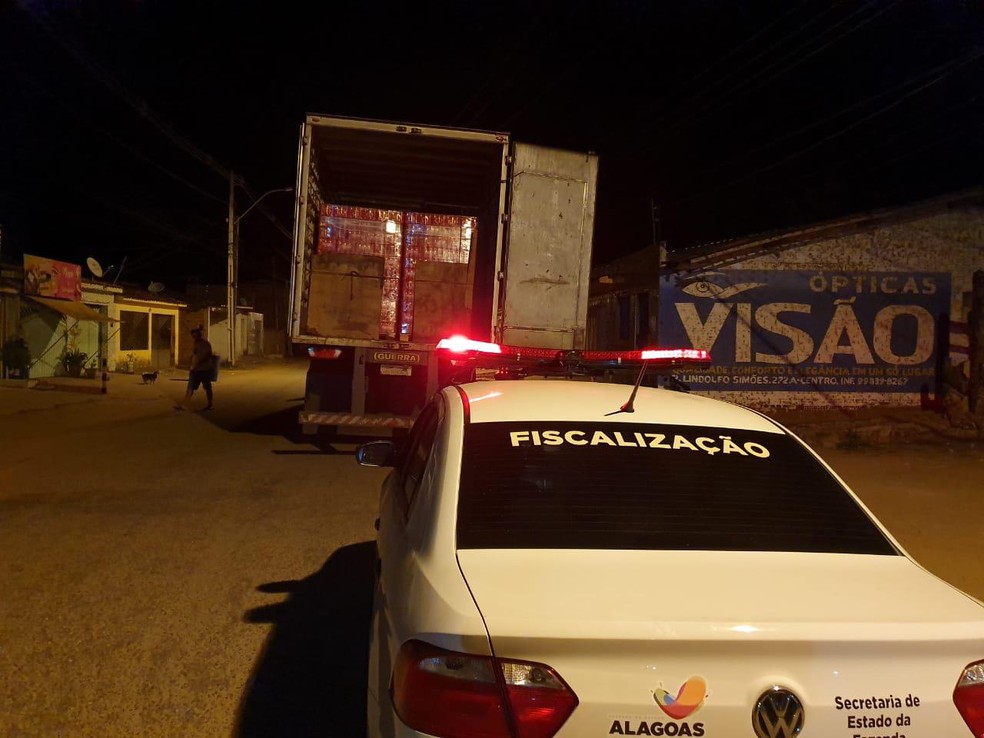 Carga de cerveja sem nota fiscal foi liberada após pagamento de impostos em Alagoas — Foto: Secom/ Sefaz-AL