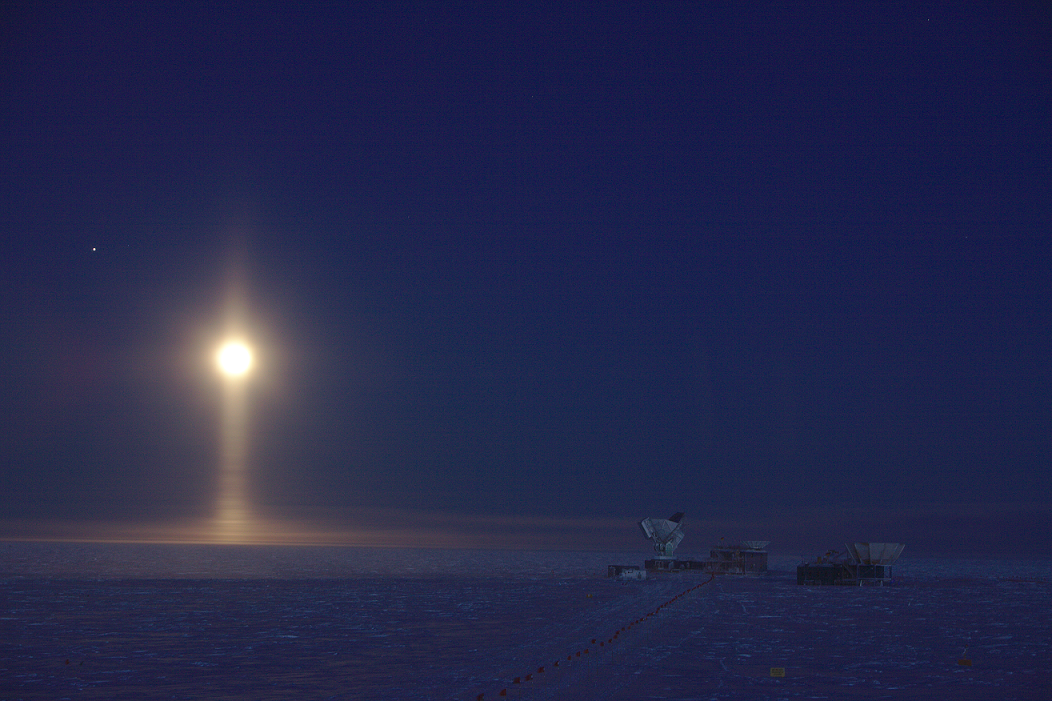 Luz do luar na Antártida, em foto produzida por Daniel Michalik (Foto: Daniel Michalik / Divulgação)