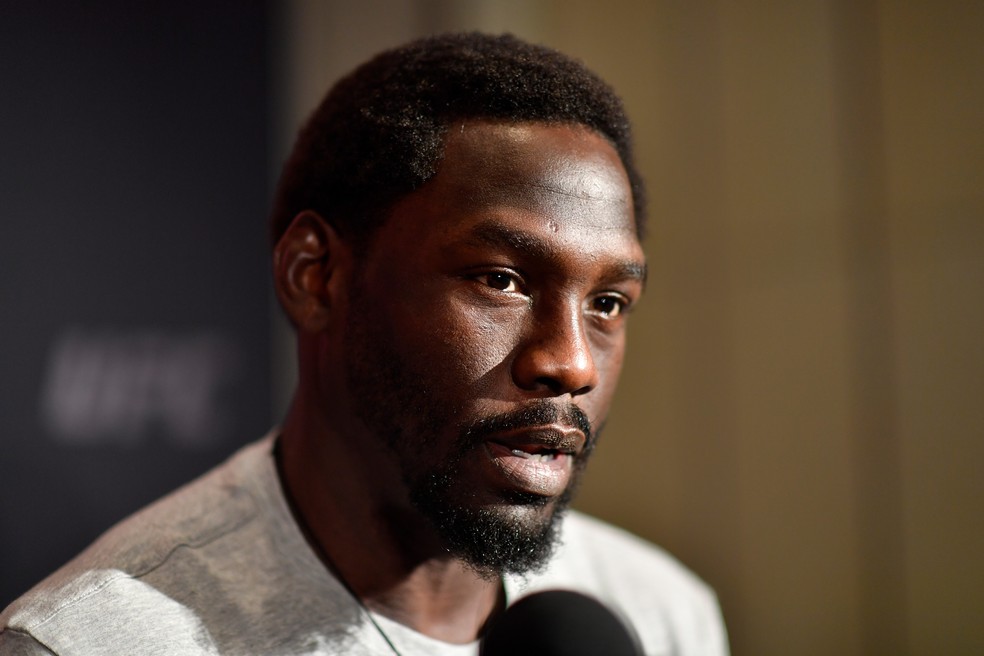 Jared Cannonier crê que se aproximará de disputa de título se vencer Jack Hermansson no sábado — Foto: Getty Images