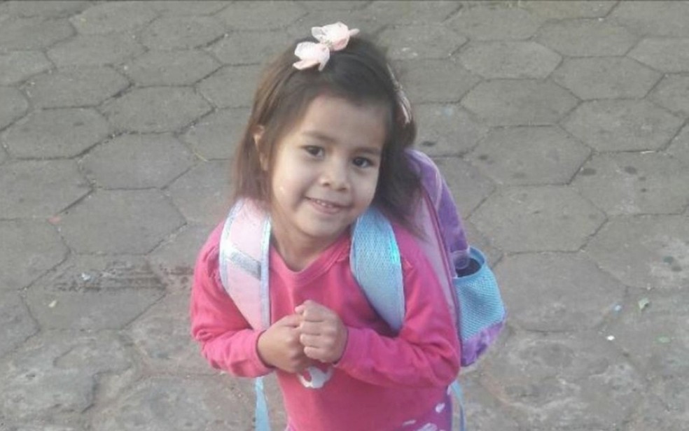 Aylla Manuella Ribeiro da Piedade, de 4 anos, foi morta ao ser atingida por bomba em Barretos, SP — Foto: Arquivo Pessoal
