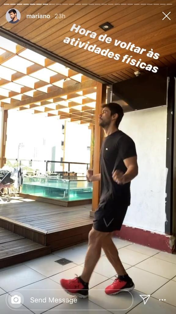 Mariano pula corda após se recuperar da COVID-19 (Foto: Reprodução Instagram)
