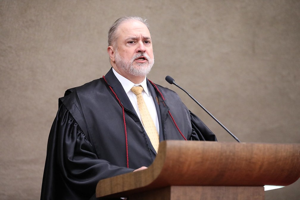 O procurador-geral da República, Augusto Aras, em discurso durante a cerimônia — Foto: Antonio Augusto/Secom/TSE