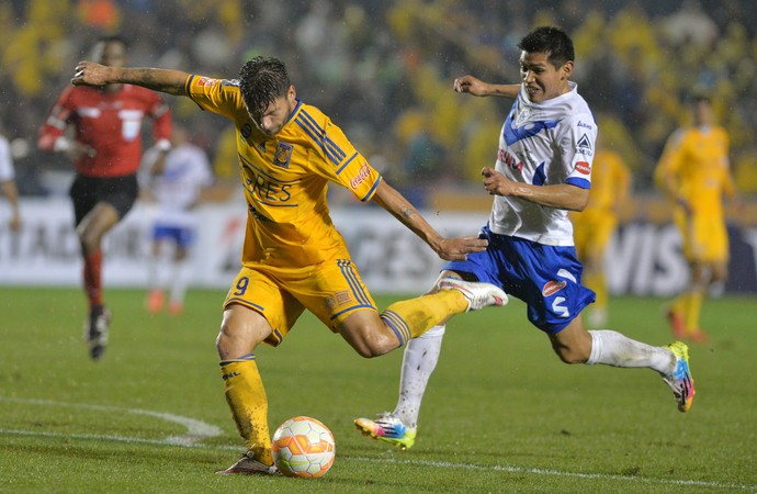 Rafael Sobis Tugres 4 x 0 San José Libertadores (Foto: EFE)