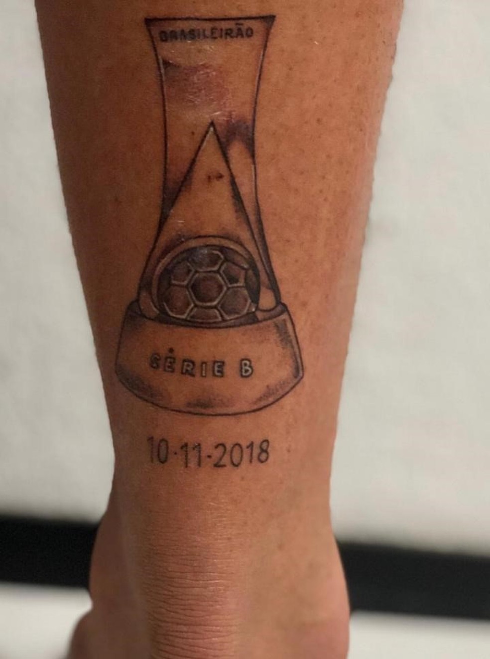 Na Memoria E Na Pele Jogadores Do Fortaleza Fazem Tatuagens Em Homenagem A Conquista Do Titulo Fortaleza Ge