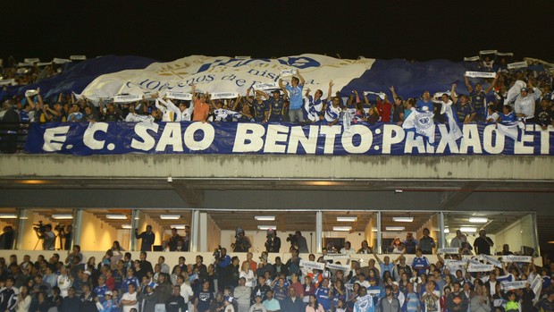 São Bento bandeirão (Foto: Assis Cavalcante / Agência Bom Dia)