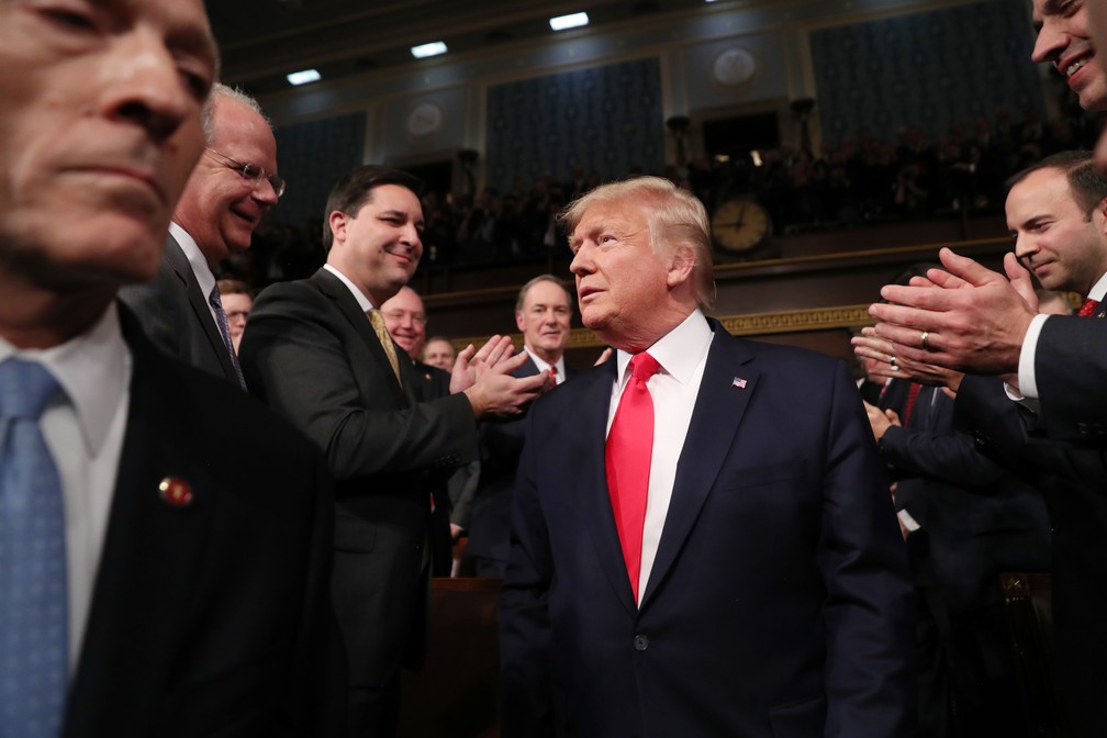 Presidente dos EUA, Donald Trump chega para discurso do Estado da União nesta terça-feira (5) — Foto: Leah Millis/Pool/Reuters