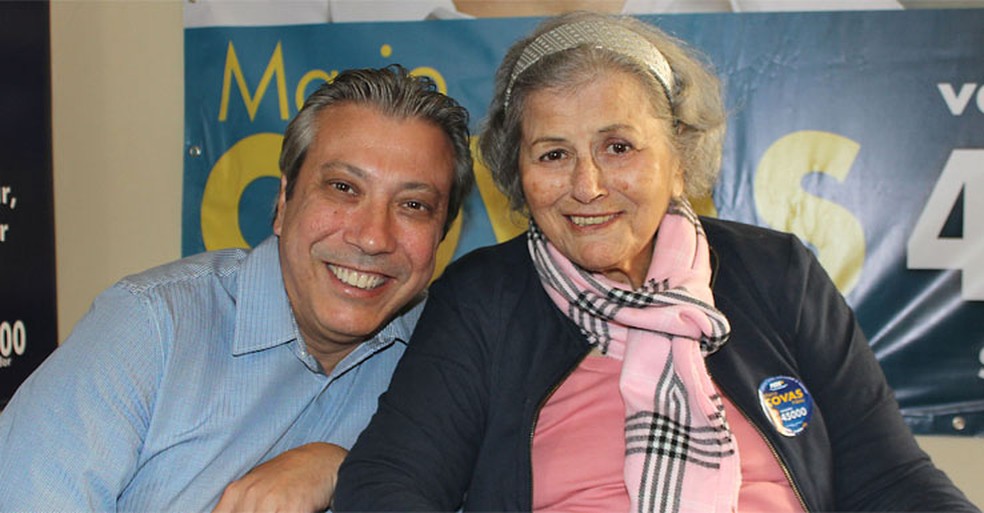 Mario Covas Netos ao lado da mãe Lila Covas — Foto: Reprodução 