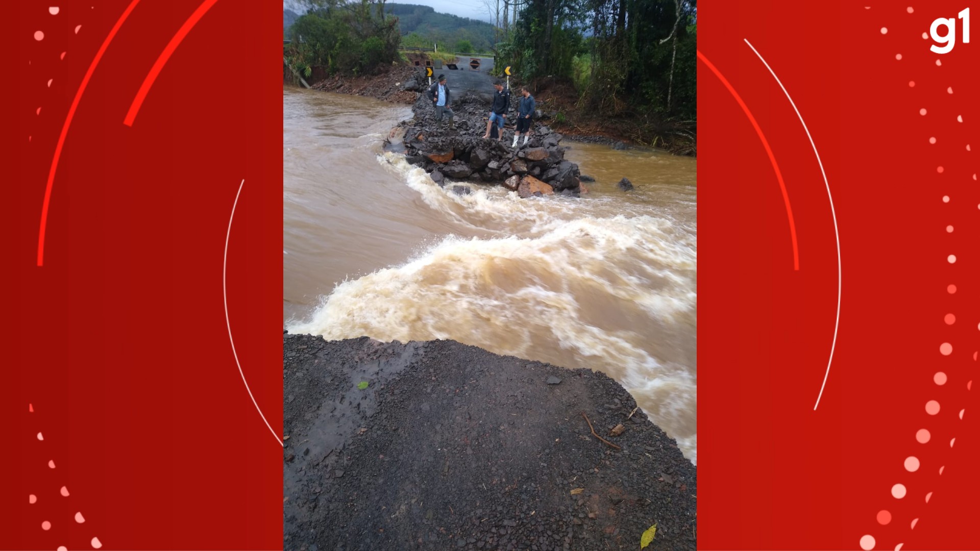 Ciclone extratropical: temporal bloqueia trechos de estradas no RS