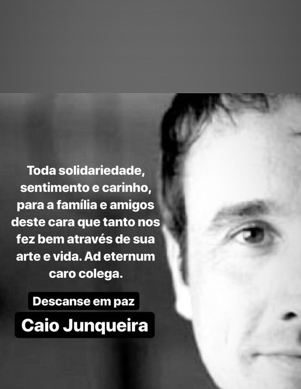 Otaviano Costa presta homenagem a Caio Junqueira  (Foto: Reprodução)